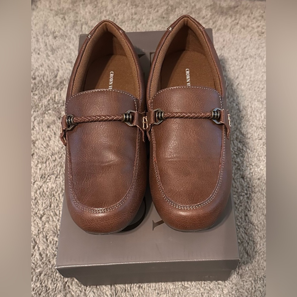 Crown Vintage Boy’s loafers- Brown - Size 4Y - Picture 2 of 7